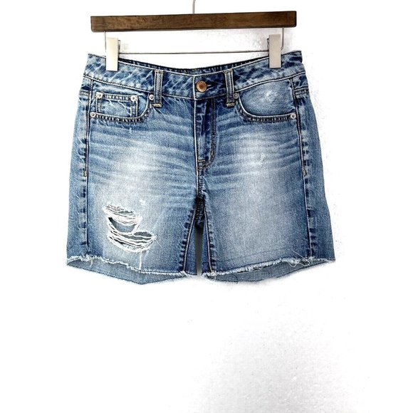 American Eagle Outfitters Ripped Blue Medium Wash Short Size 2 - Picture 1 of 5